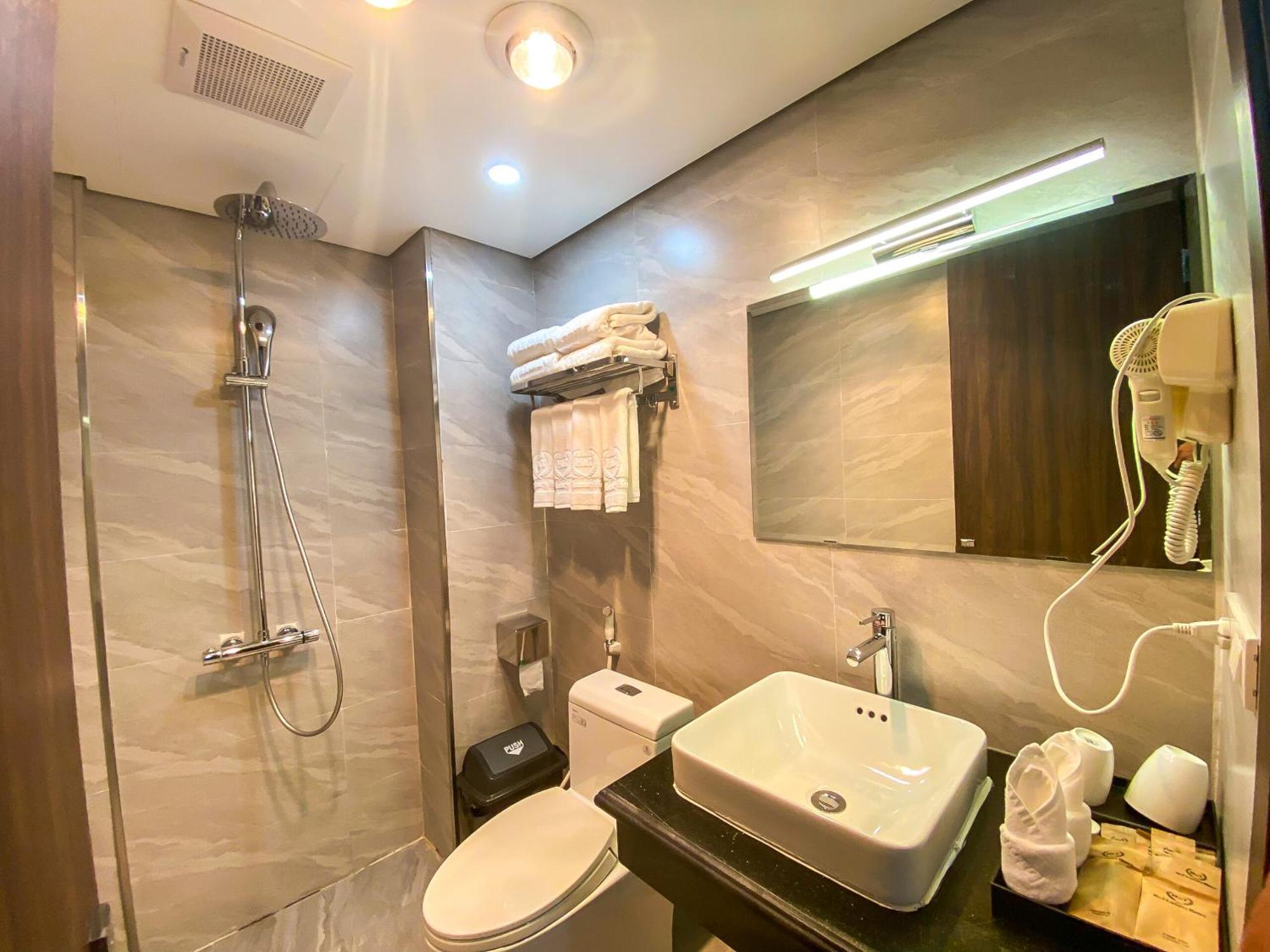 H&T Luxury Hotel Sapa Exteriör bild